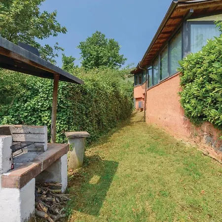 Cozy In Colle Di Compito Lu 別荘 *