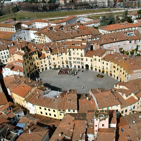 Cozy In Colle Di Compito Lu 別荘 Colle di Compito