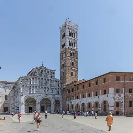 Cozy In Colle Di Compito Lu 別荘 Colle di Compito