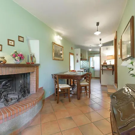 別荘 Cozy In Colle Di Compito Lu *